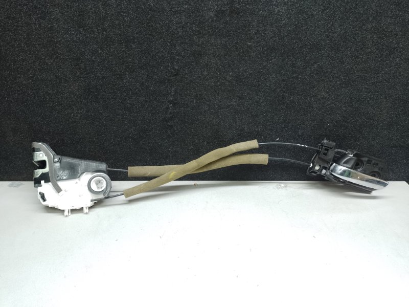 Запчасть замок двери задний левый HONDA PILOT 15- 2017 3.5L 72650-T5R-A31 Б/У Замок двери задний левый HONDA PILOT 15- 2017 3.5L 72650-T5R-A31 Б/У