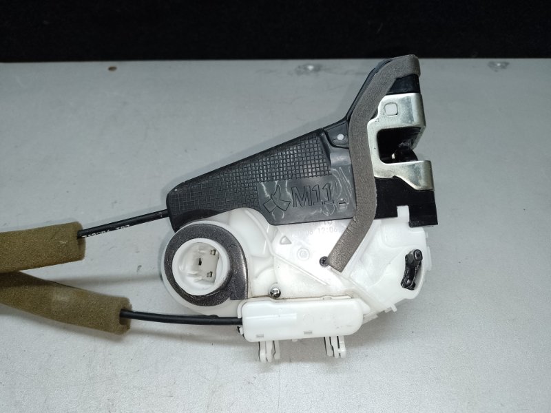 Замок двери задний правый HONDA PILOT 15- 3.5L Замок двери задний правый HONDA PILOT 15- 3.5L