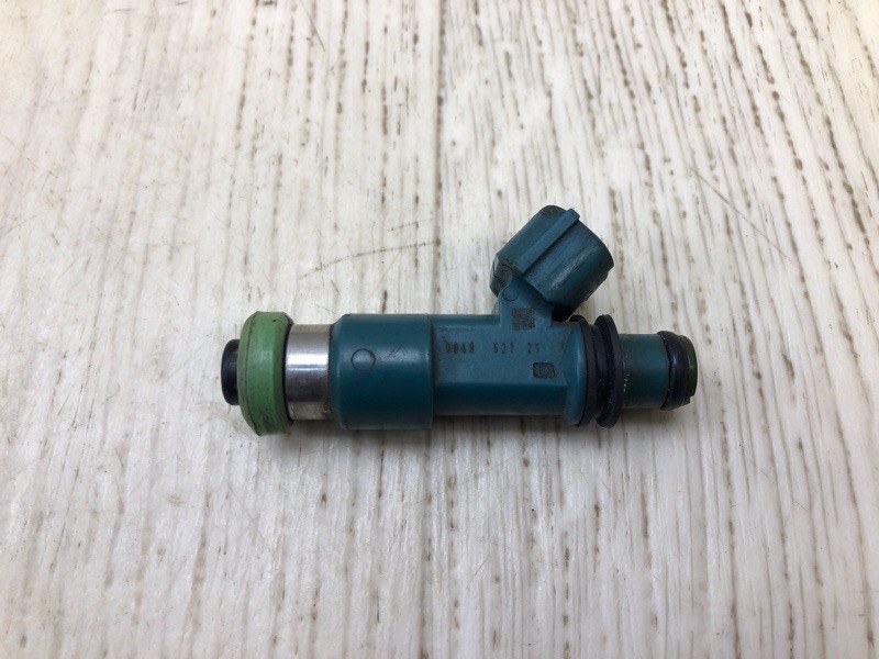 Форсунка топливная SUZUKI GRAND VITARA 05-15 2005 Внедорожник 2.0 J20A 15710-65J00 Б/У