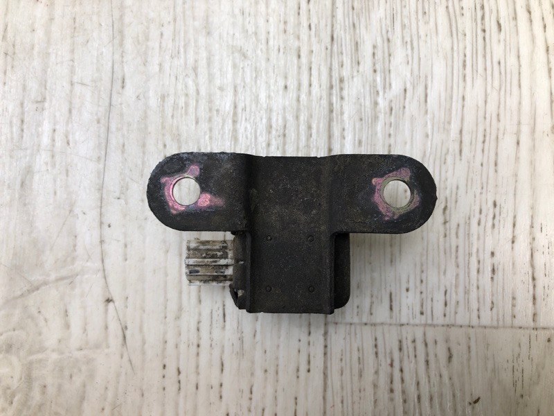 Датчик удара передний правый GRAND VITARA 05-15 2005 Внедорожник 2.0 J20A Датчик удара передний правый GRAND VITARA 05-15 2005 Внедорожник 2.0 J20A