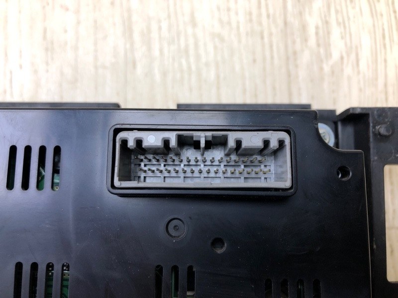 Блок управления печкой SUZUKI GRAND VITARA 05-15 Внедорожник 2.0 J20A