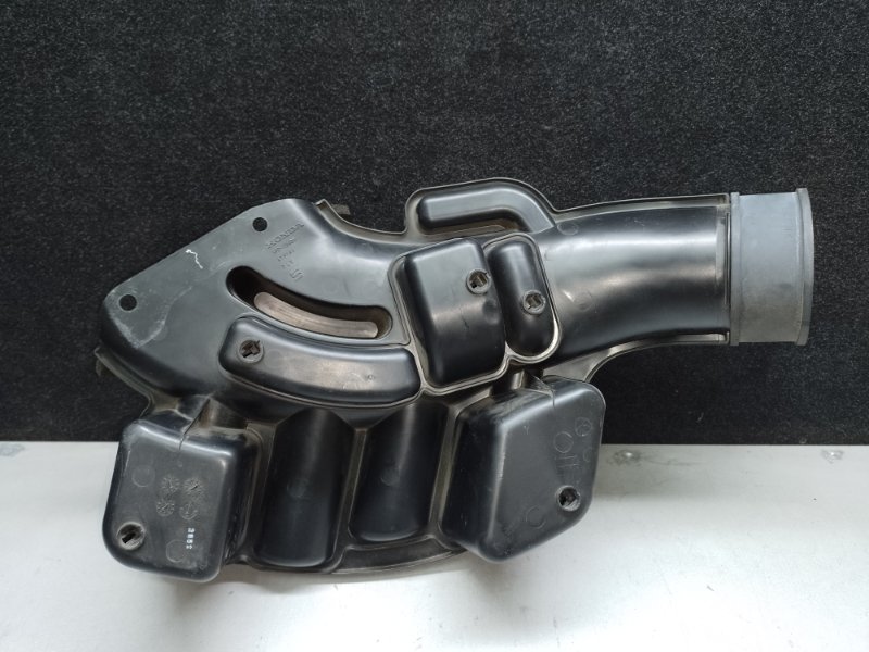 Патрубок воздушного фильтра PILOT 15- 2017 3.5L