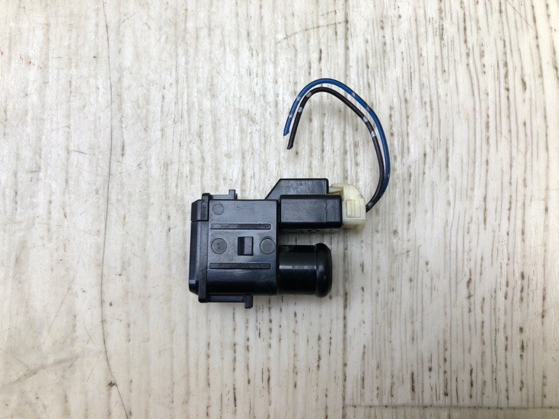 Датчик температуры воздуха в салоне SUZUKI GRAND VITARA 05-15 2005 Внедорожник 2.0 J20A 95641-59J00 Б/У