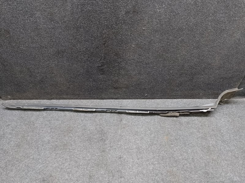 Накладка стойки лобового стекла передняя левая PILOT 15- 2017 3.5L