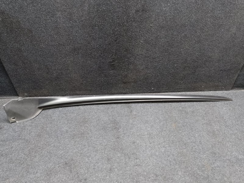 Накладка стойки лобового стекла передняя правая PILOT 15- 2017 3.5L