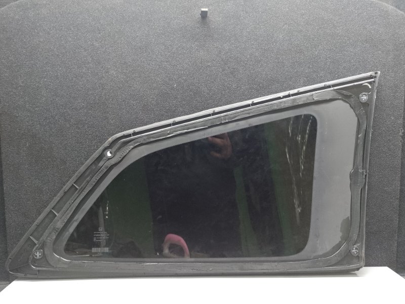 Стекло в кузов заднее левое PILOT 15- 2017 3.5L