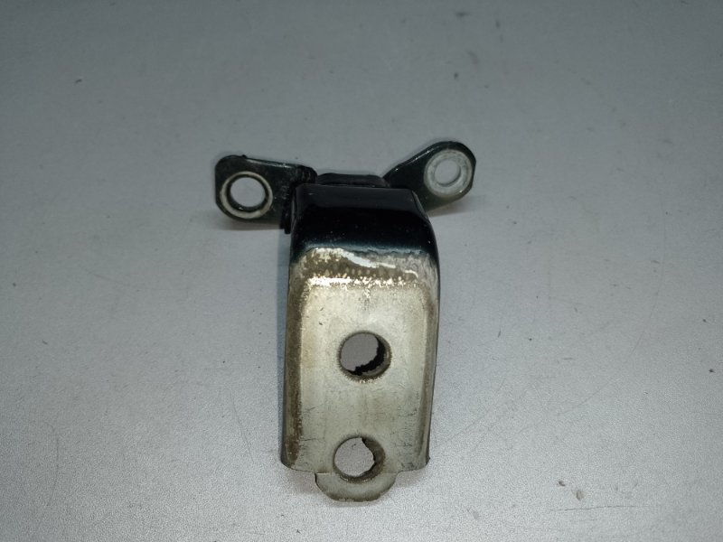 Запчасть петля двери верхняя передняя левая HONDA PILOT 15- 2017 3.5L 67450-T4F-H01ZZ Б/У Петля двери верхняя передняя левая HONDA PILOT 15- 2017 3.5L 67450-T4F-H01ZZ Б/У