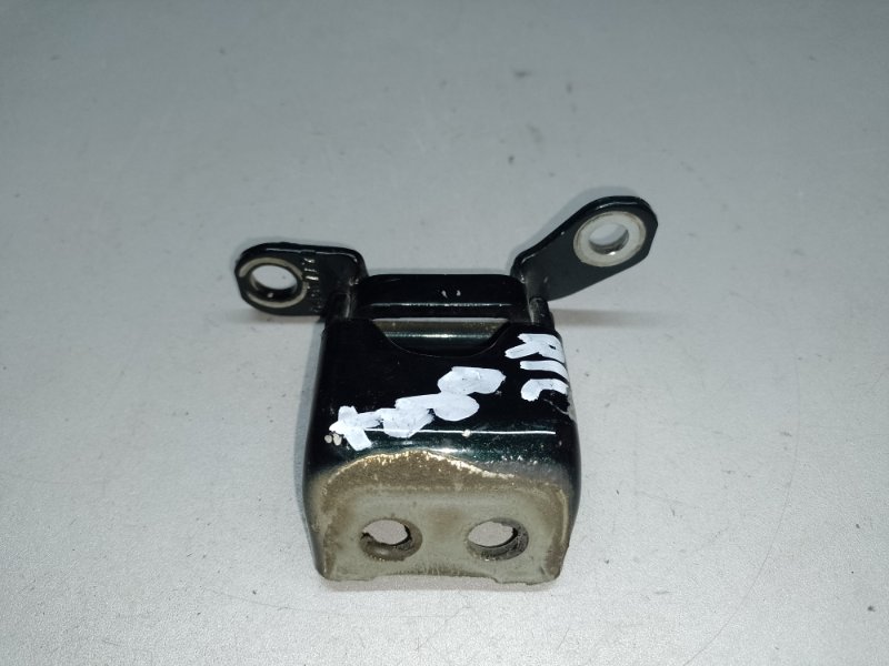 Запчасть петля двери верхняя задняя левая HONDA PILOT 15- 2017 3.5L 67950-T4F-H01ZZ Б/У Петля двери верхняя задняя левая HONDA PILOT 15- 2017 3.5L 67950-T4F-H01ZZ Б/У