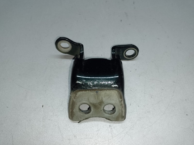 Петля двери нижняя передняя левая HONDA PILOT 15- 2017 3.5L 67460-TG7-A01ZZ Б/У