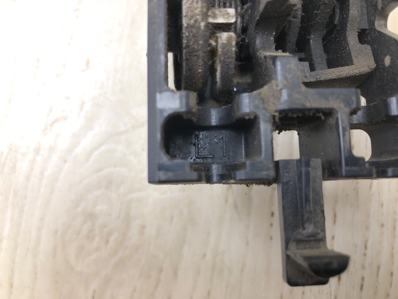 Ручка двери внутренняя левая GRAND VITARA 05-15 2005 Внедорожник 2.0 J20A