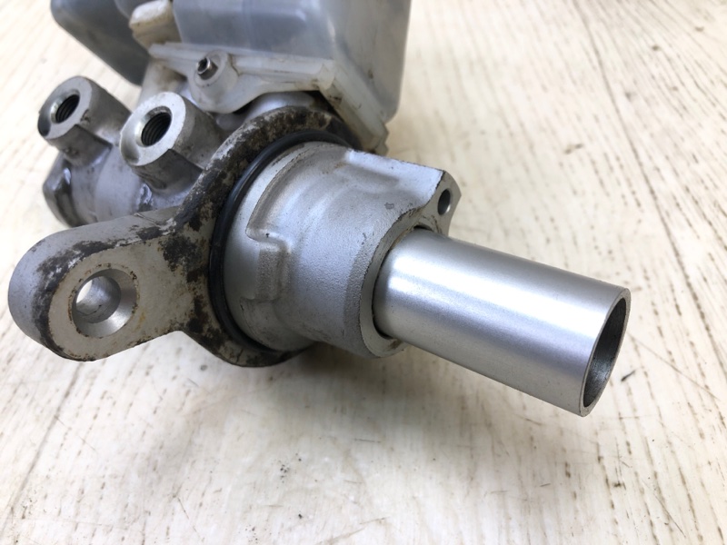 Главный тормозной цилиндр GRAND VITARA 05-15 2005 Внедорожник 2.0 J20A