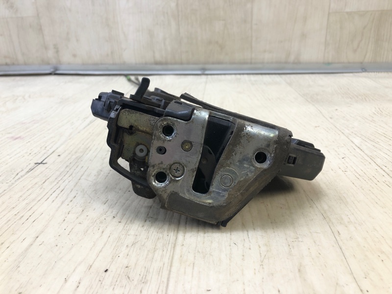 Замок двери задний правый GRAND VITARA 05-15 2005 Внедорожник 2.0 J20A