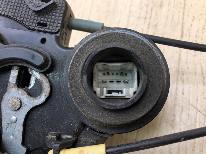 Замок двери задний правый GRAND VITARA 05-15 2005 Внедорожник 2.0 J20A