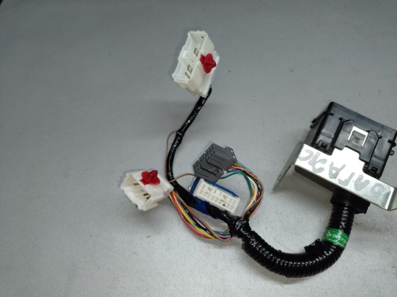 Блок предохранителей салон PILOT 15- 2017 3.5L