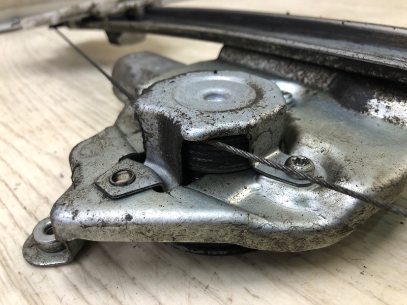 Стеклоподъемник передний левый GRAND VITARA 05-15 2005 Внедорожник 2.0 J20A