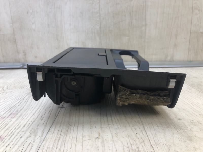 Консоль между сидений GRAND VITARA 05-15 2005 Внедорожник 2.0 J20A