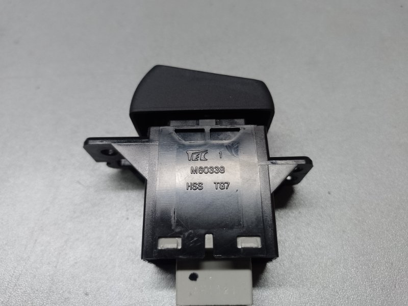 Кнопка обогрева сидений передняя правая PILOT 15- 2017 3.5L