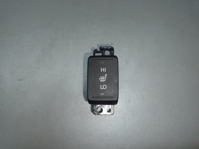 Кнопка обогрева сидений передняя левая HONDA PILOT 15- 2017 3.5L 35650-TG7-A01 Б/У
