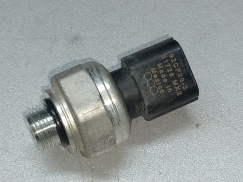 Датчик давления кондиционера HONDA PILOT 15- 2017 3.5L 80450-T2F-A01 Б/У