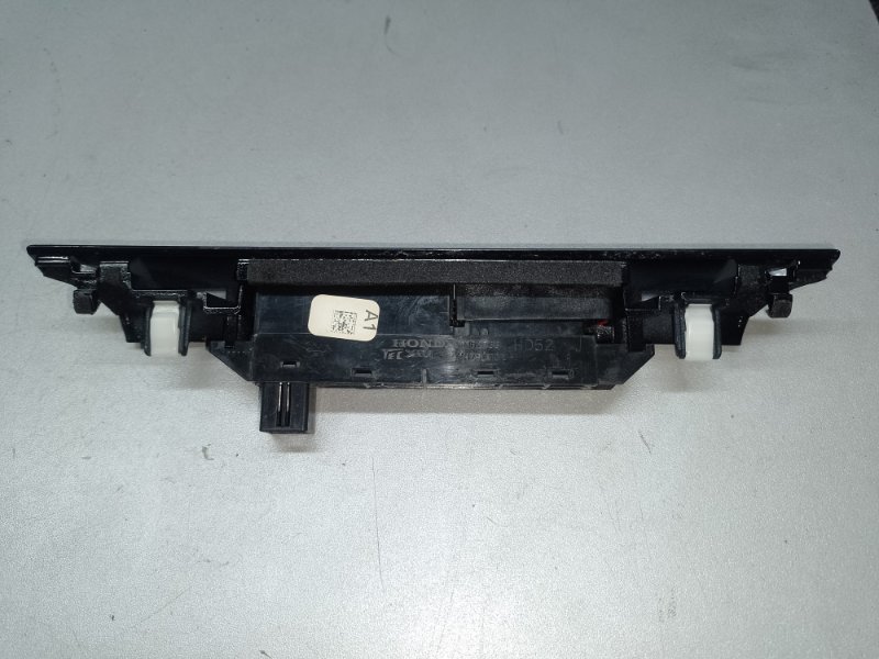 Кнопка аварийной сигнализации HONDA PILOT 15- 3.5L