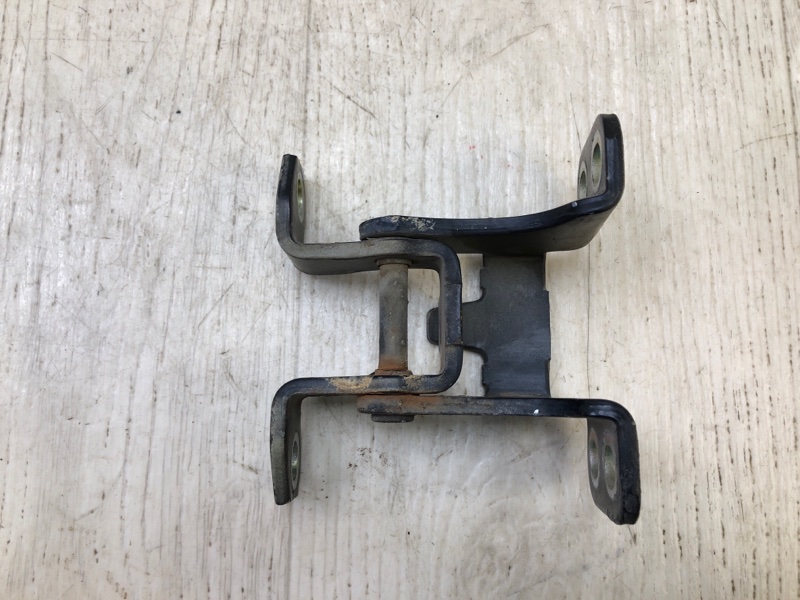 Петля двери багажника GRAND VITARA 05-15 2005 Внедорожник 2.0 J20A