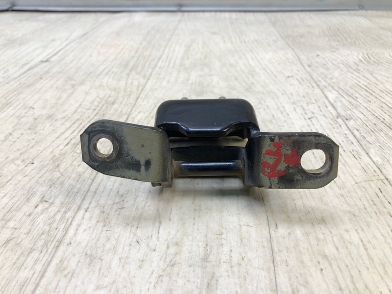 Петля двери верхняя задняя левая SUZUKI GRAND VITARA 05-15 Внедорожник 2.0 J20A