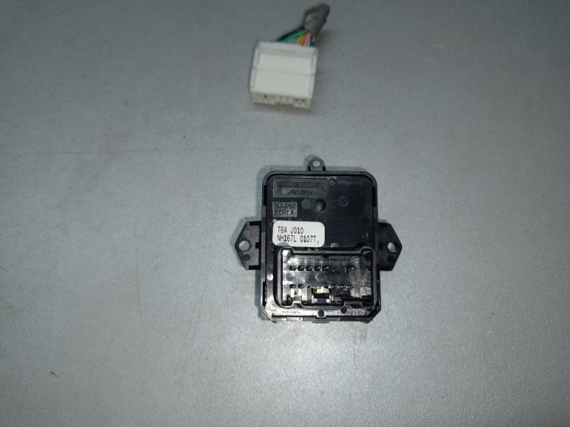 Блок управления зеркалами PILOT 15- 2017 3.5L