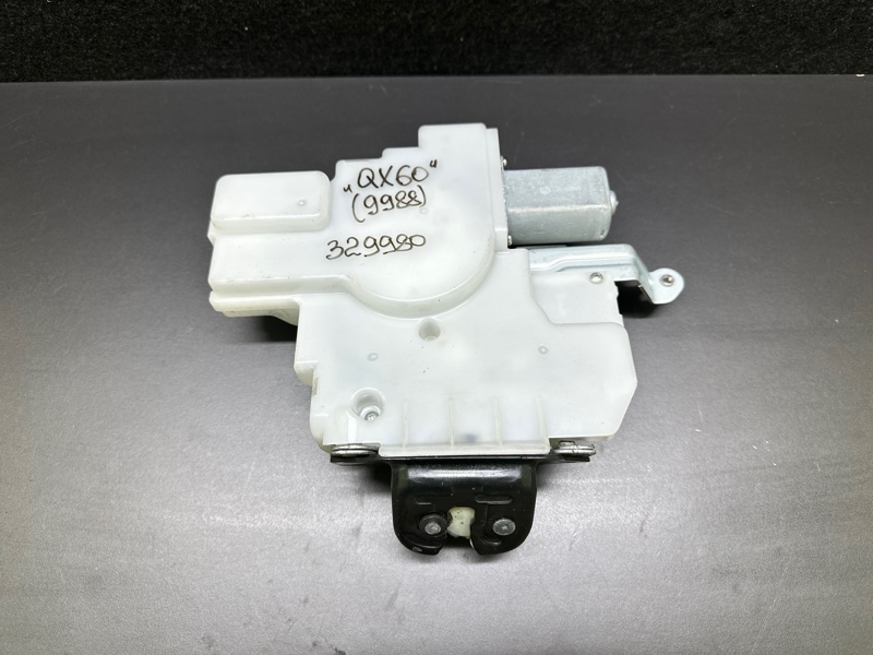 Замок крышки багажника INFINITI QX60/JX35 12-20 3.5 VQ35DD