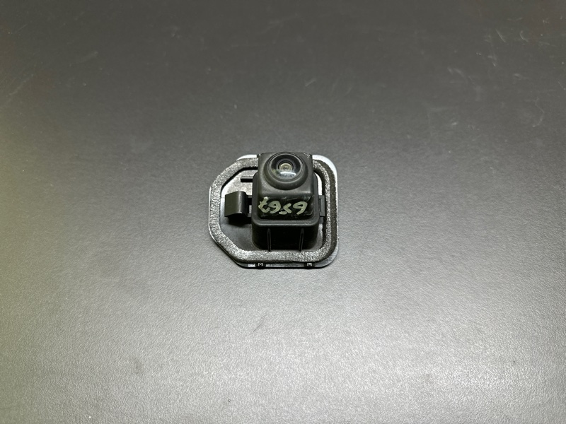 Камера заднего вида NISSAN X-TRAIL/ROGUE T32 13-20 2015 T32 2.5 QR25DE 28442-4BA0A Б/У