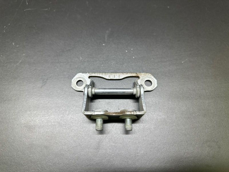 Петля крышки багажника SUBARU CROSSTREK 12-17 2015 GP FB20X e-Boxer 60879FJ001 Б/У