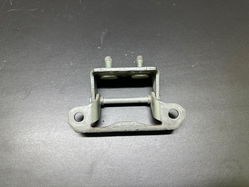 Петля крышки багажника SUBARU CROSSTREK 12-17 GP FB20X e-Boxer