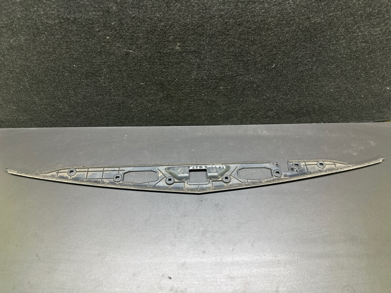 Панель подсветки номера ACURA MDX (YD2) 06-13 YD2 3.7 J37A1