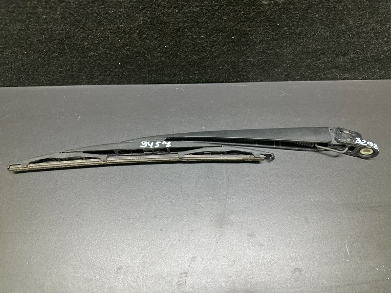 Поводок стеклоочистителя задний MDX (YD2) 06-13 2007 YD2 3.7 J37A1