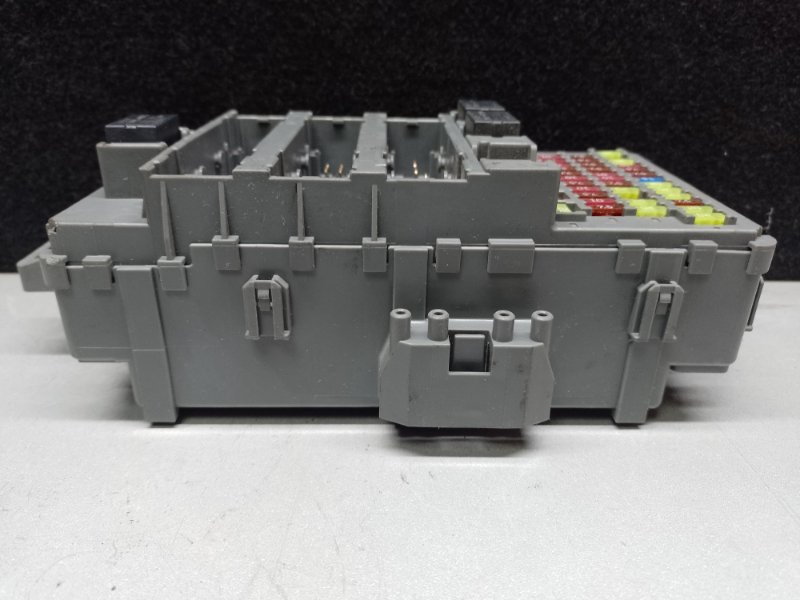 Блок предохранителей салон HONDA PILOT 15- 3.5L