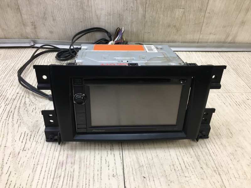 Магнитола SUZUKI GRAND VITARA 05-15 2005 Внедорожник 2.0 J20A AVIC-F940BT Б/У