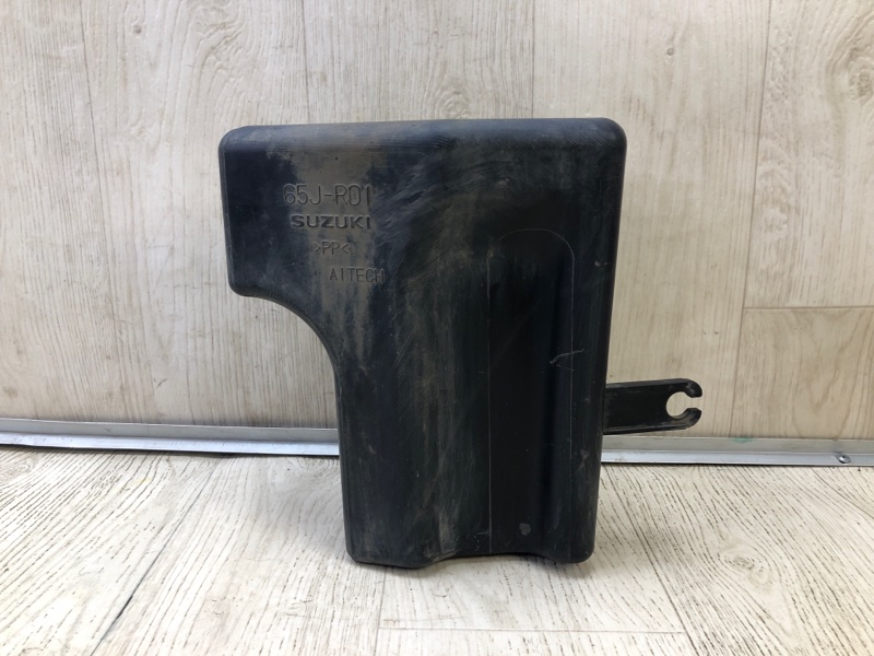 Запчасть резонатор воздушного фильтра SUZUKI GRAND VITARA 05-15 2005 Внедорожник 2.0 J20A 13761-65J00 Б/У Резонатор воздушного фильтра SUZUKI GRAND VITARA 05-15 2005 Внедорожник 2.0 J20A 13761-65J00 Б/У