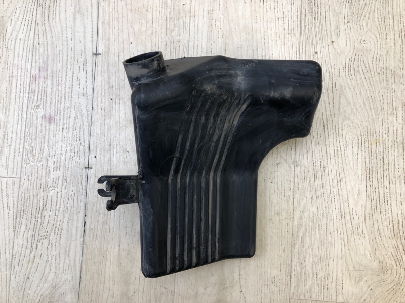 Резонатор воздушного фильтра SUZUKI GRAND VITARA 05-15 Внедорожник 2.0 J20A Резонатор воздушного фильтра SUZUKI GRAND VITARA 05-15 Внедорожник 2.0 J20A