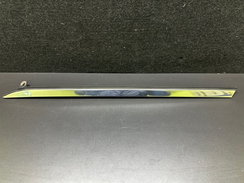 Запчасть молдинг кузова задний правый NISSAN X-TRAIL/ROGUE T33 20- 768A4-6RA0A Б/У Молдинг кузова задний правый NISSAN X-TRAIL/ROGUE T33 20- 768A4-6RA0A Б/У