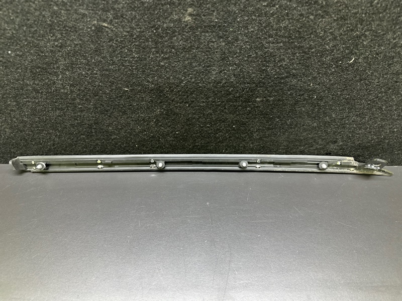 Молдинг кузова задний правый NISSAN X-TRAIL/ROGUE T33 20- Молдинг кузова задний правый NISSAN X-TRAIL/ROGUE T33 20-