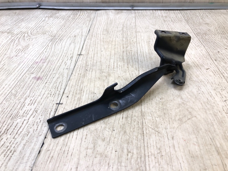 Петля капота левая SUZUKI GRAND VITARA 05-15 2005 Внедорожник 2.0 J20A 57420-65J01 Б/У