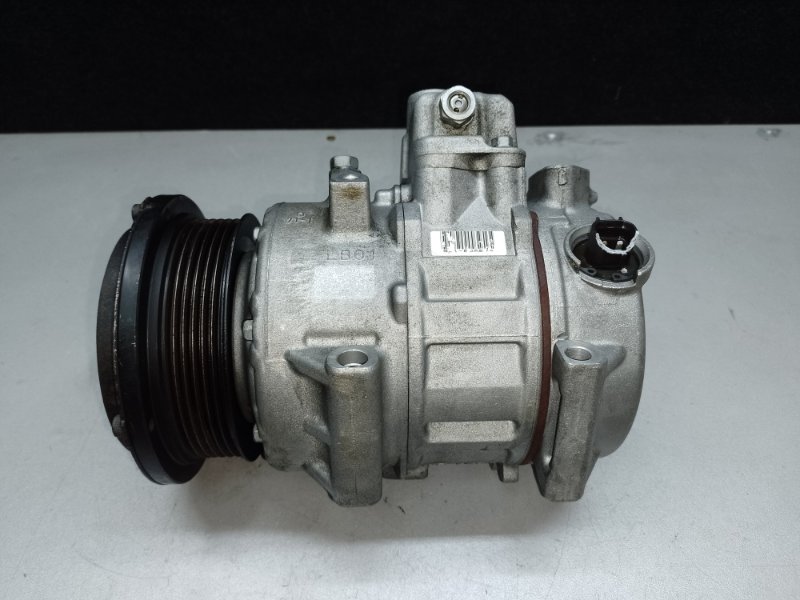 Компрессор кондиционера LS460 06-12 2007 XF40 4.6 1UR-FSE