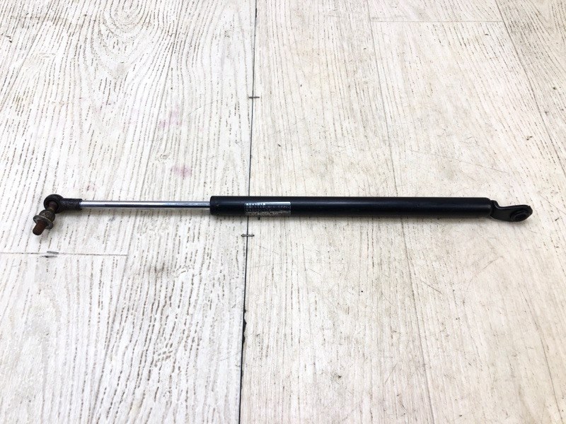 Амортизатор двери багажника SUZUKI GRAND VITARA 05-15 2005 Внедорожник 2.0 J20A 81800-65820 Б/У