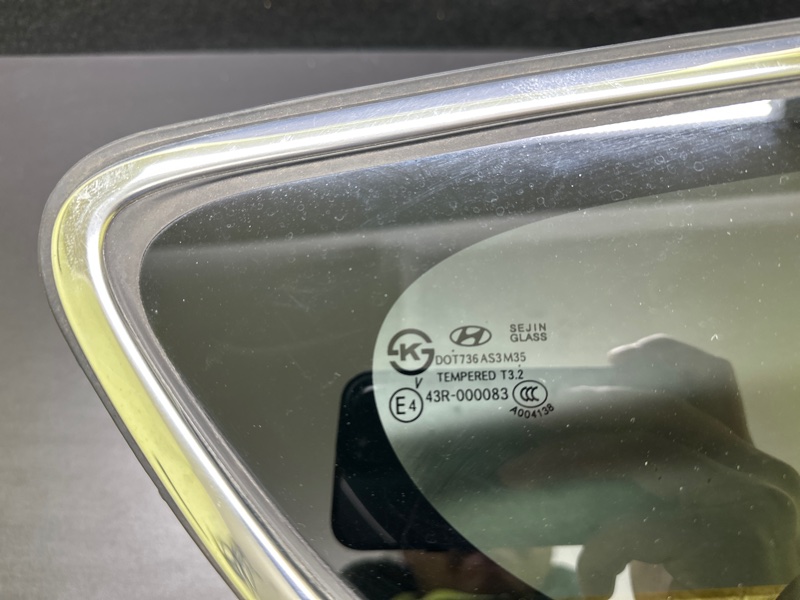 Стекло в кузов заднее правое SANTA FE (DM) 12-18