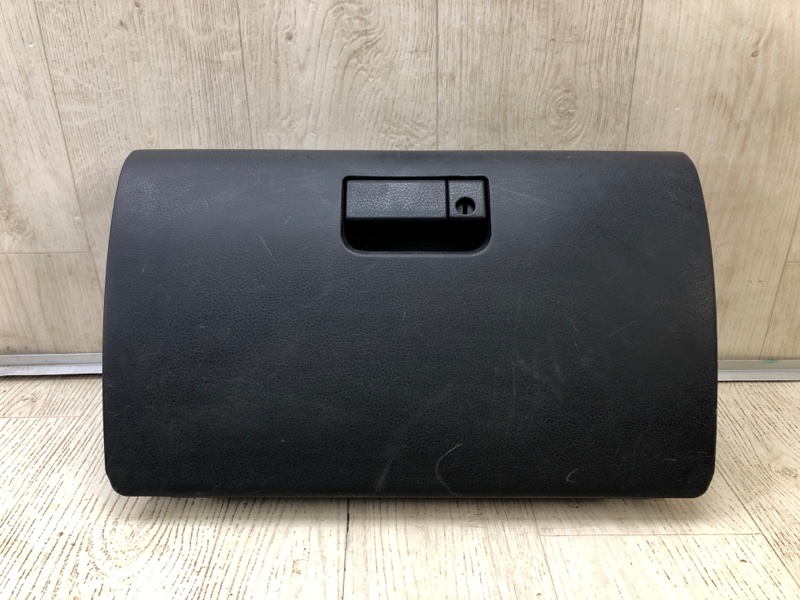 Запчасть бардачок SUZUKI GRAND VITARA 05-15 2005 Внедорожник 2.0 J20A 73410-65J11-5PK Б/У Бардачок SUZUKI GRAND VITARA 05-15 2005 Внедорожник 2.0 J20A 73410-65J11-5PK Б/У