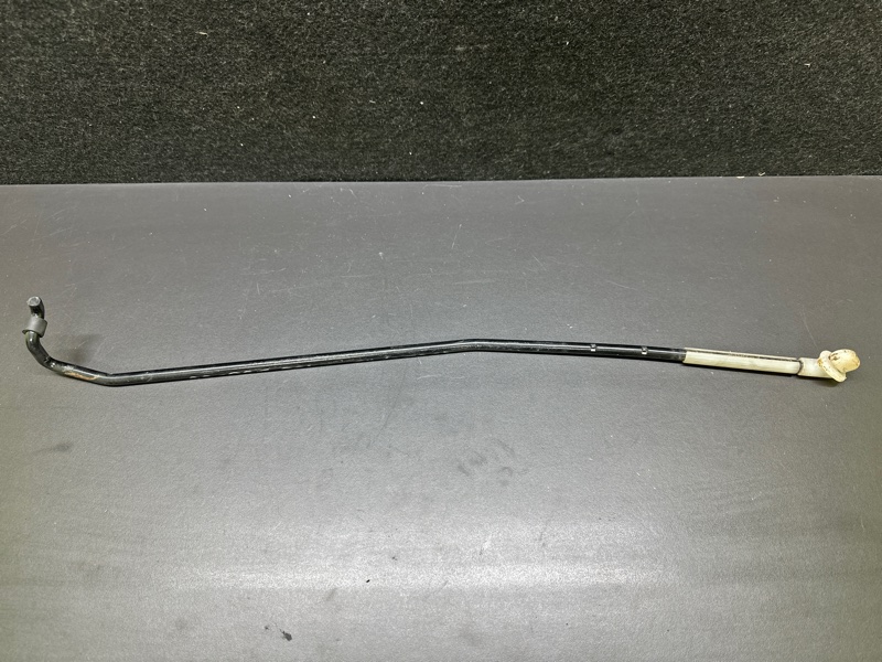 Упор капота PRIUS C/AQUA 11-14 2013 NHP10L 1NZ-FXE 1.5L