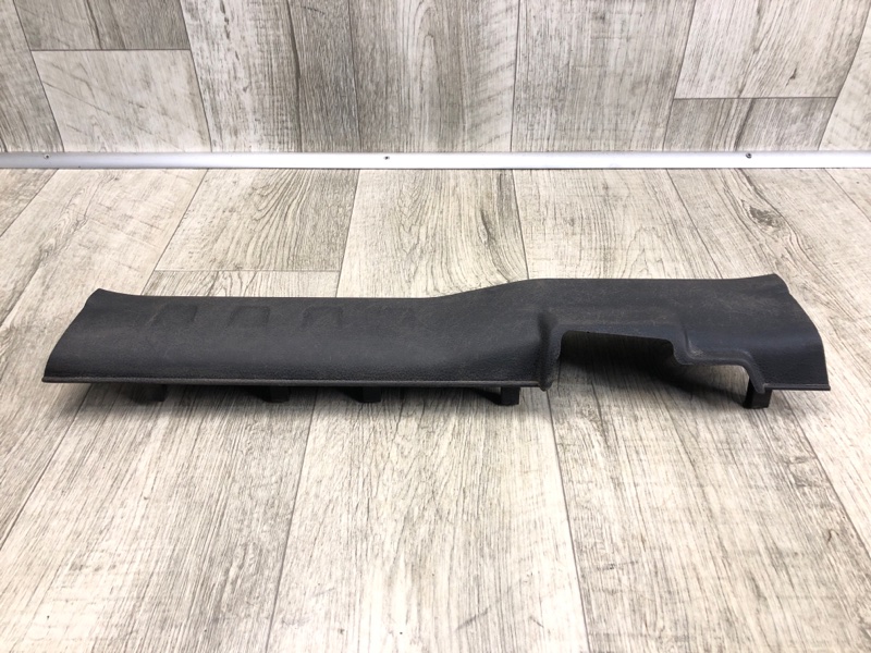 Накладка порога внутрення передняя правая SUZUKI GRAND VITARA 05-15 2005 Внедорожник 2.0 J20A 76130-65J00-5PK Б/У