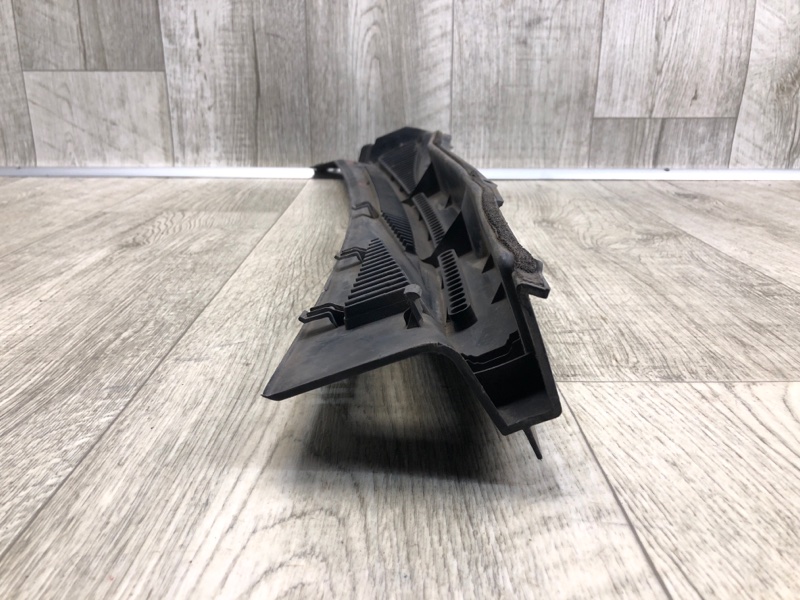 Пластик под лобовое стекло / Жабо правый GRAND VITARA 05-15 2005 Внедорожник 2.0 J20A Пластик под лобовое стекло / Жабо правый GRAND VITARA 05-15 2005 Внедорожник 2.0 J20A