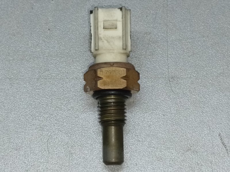 Запчасть датчик температуры охлаждающей жидкости HONDA PILOT 15- 2017 3.5L 37870-RTA-005 Б/У Датчик температуры охлаждающей жидкости HONDA PILOT 15- 2017 3.5L 37870-RTA-005 Б/У