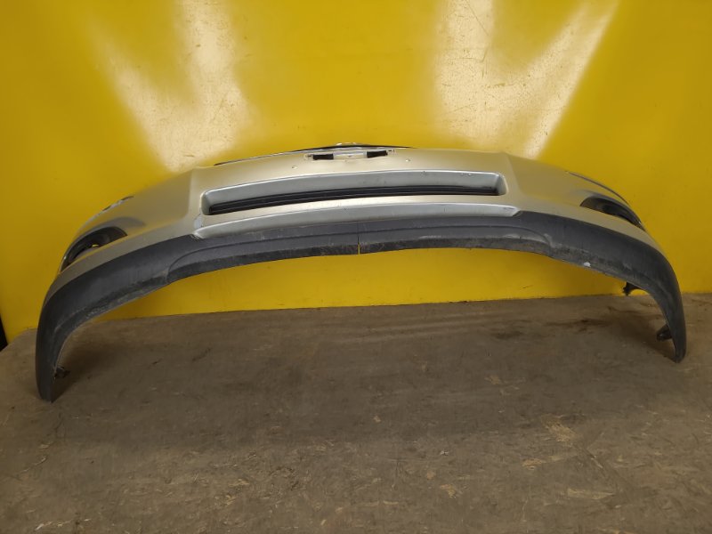 Бампер передний AVENSIS 03-08 Бампер передний AVENSIS 03-08