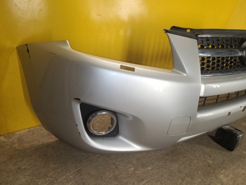 Бампер передний RAV4 05-12 Бампер передний RAV4 05-12